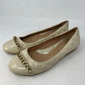 Boc White Quilted Flats Chain Detail Shoes Womens Size 9